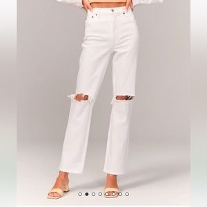 Abercrombie & Fitch The 90’s Straight Ultra High Rise Jeans NWT - Size 30/10 R